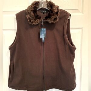 Effeci Woman Chocolate Vest with Faux Fur Collar Women’s Size 2X